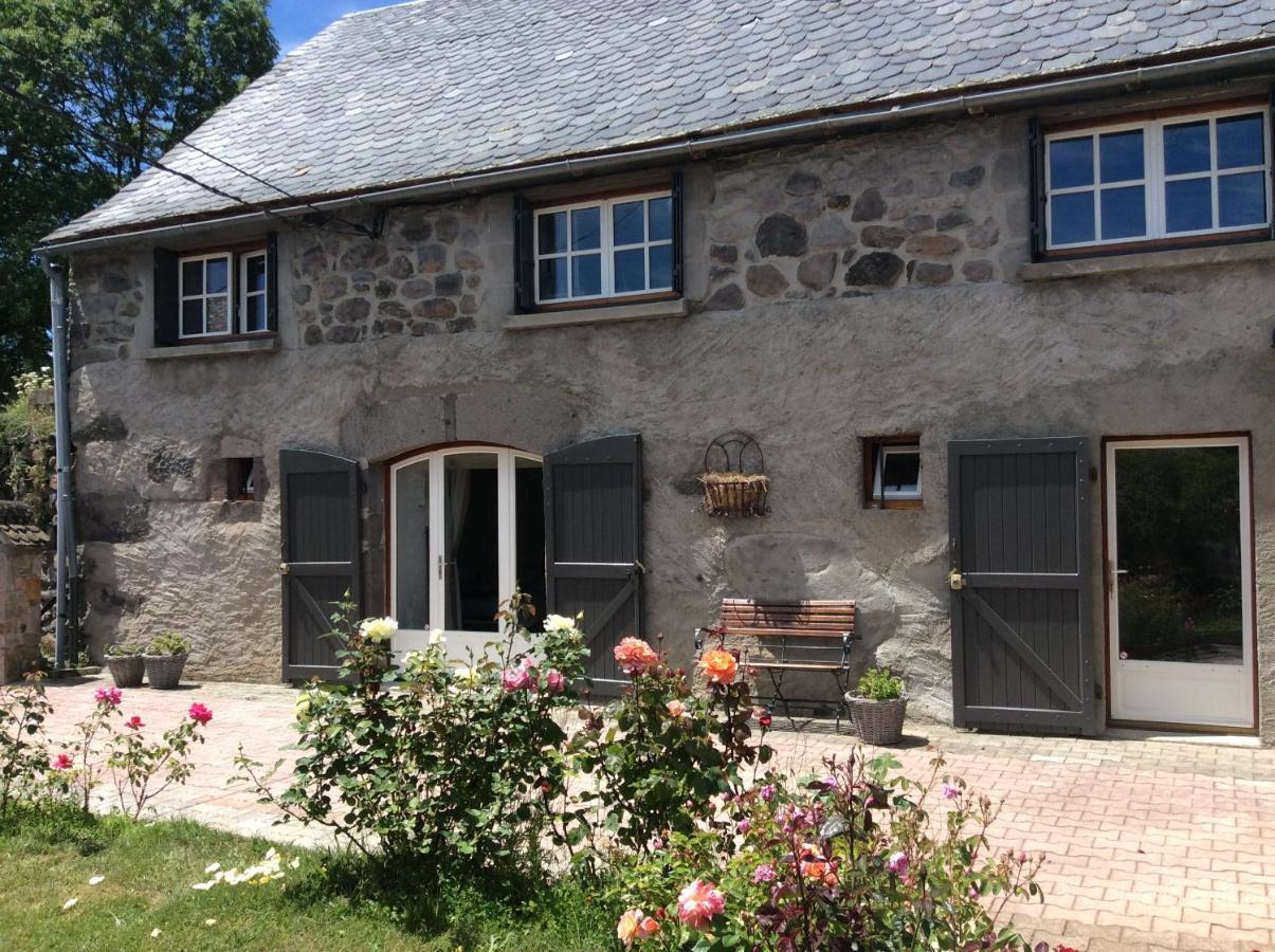 Chambre D'Hotes Grange De La Bastide Laveissière Zewnętrze zdjęcie