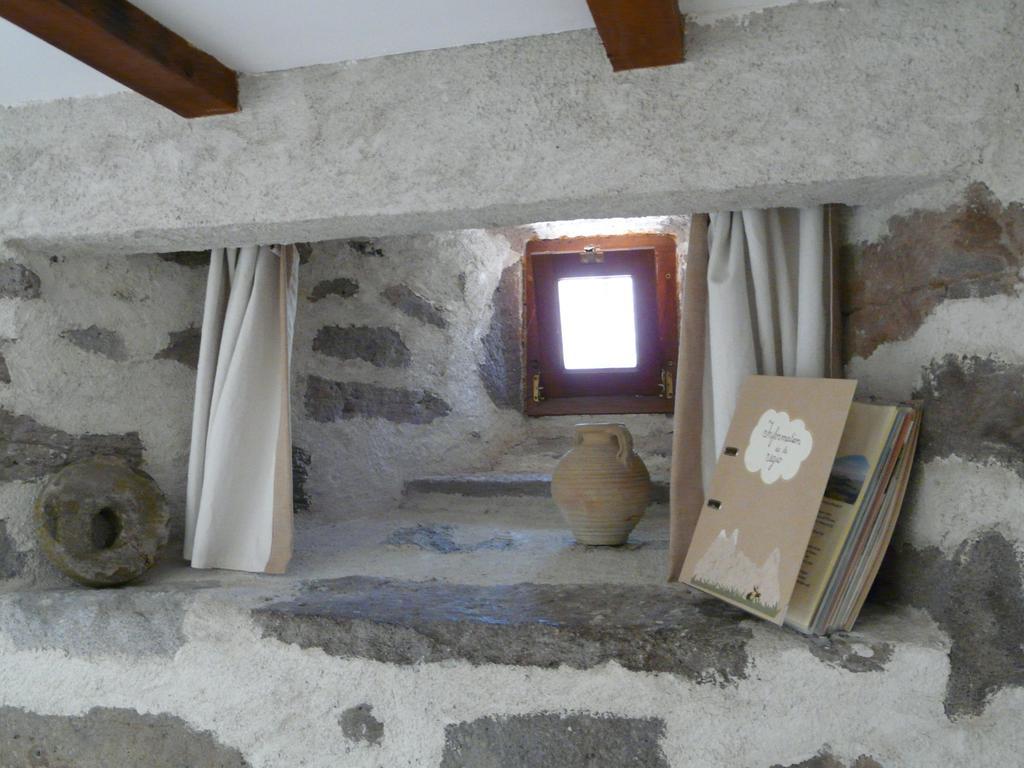 Chambre D'Hotes Grange De La Bastide Laveissière Pokój zdjęcie